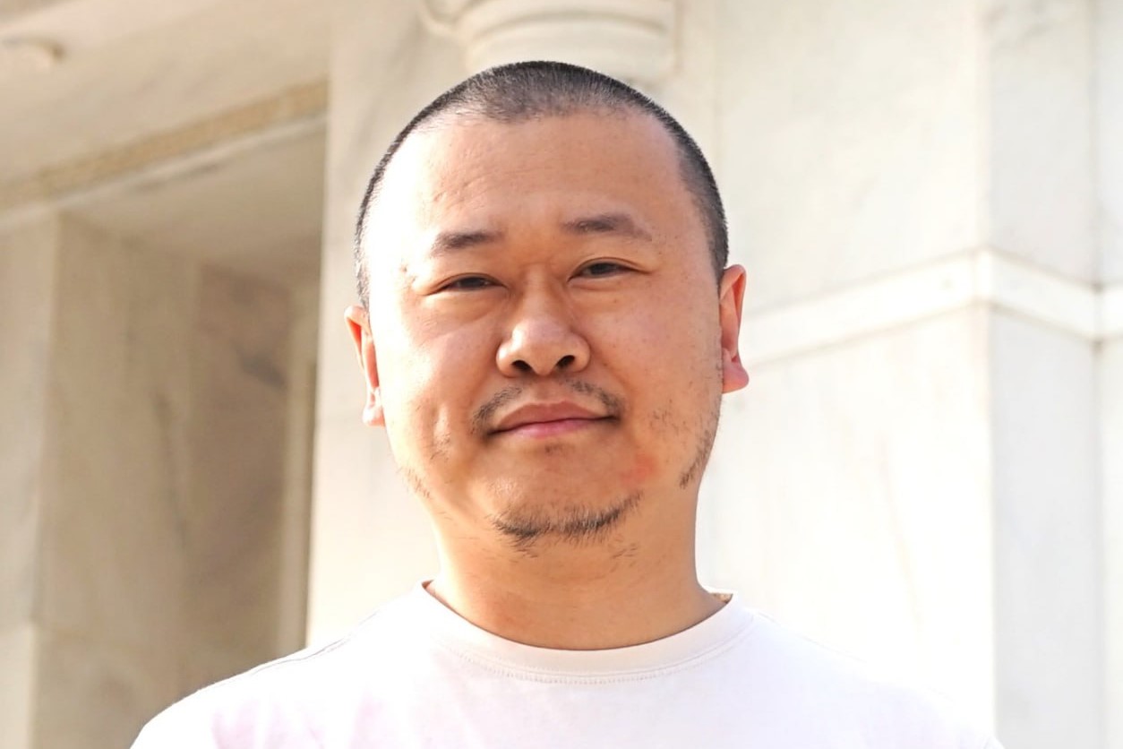 Weiwu Zhang